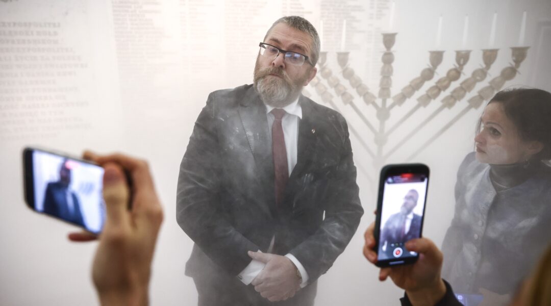 antisemite